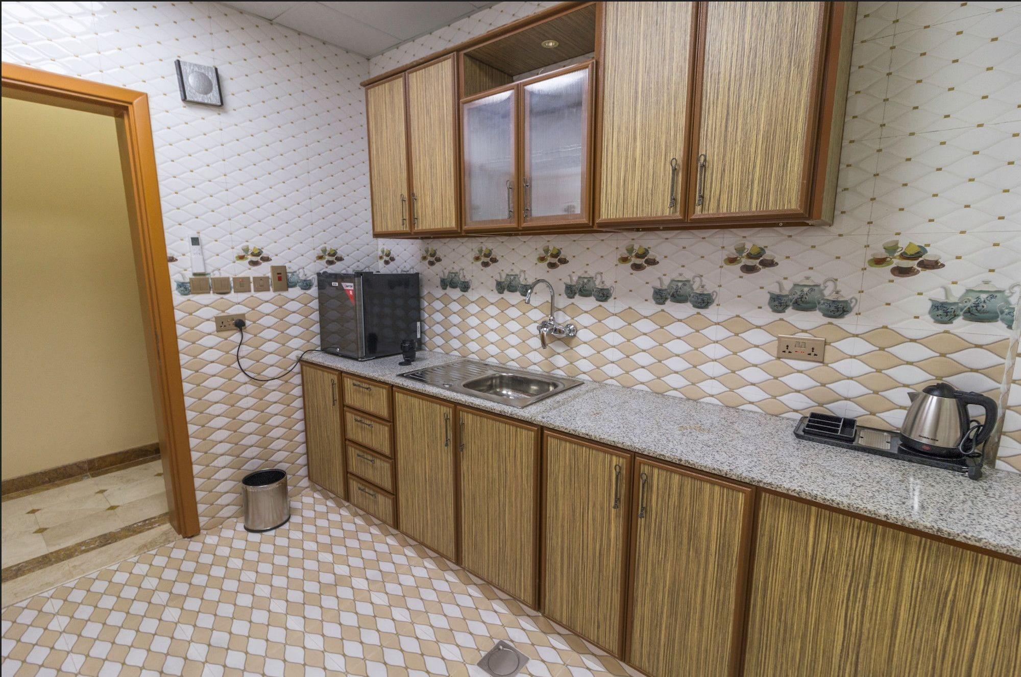 Farah Hotel Apartment Maskat Dış mekan fotoğraf