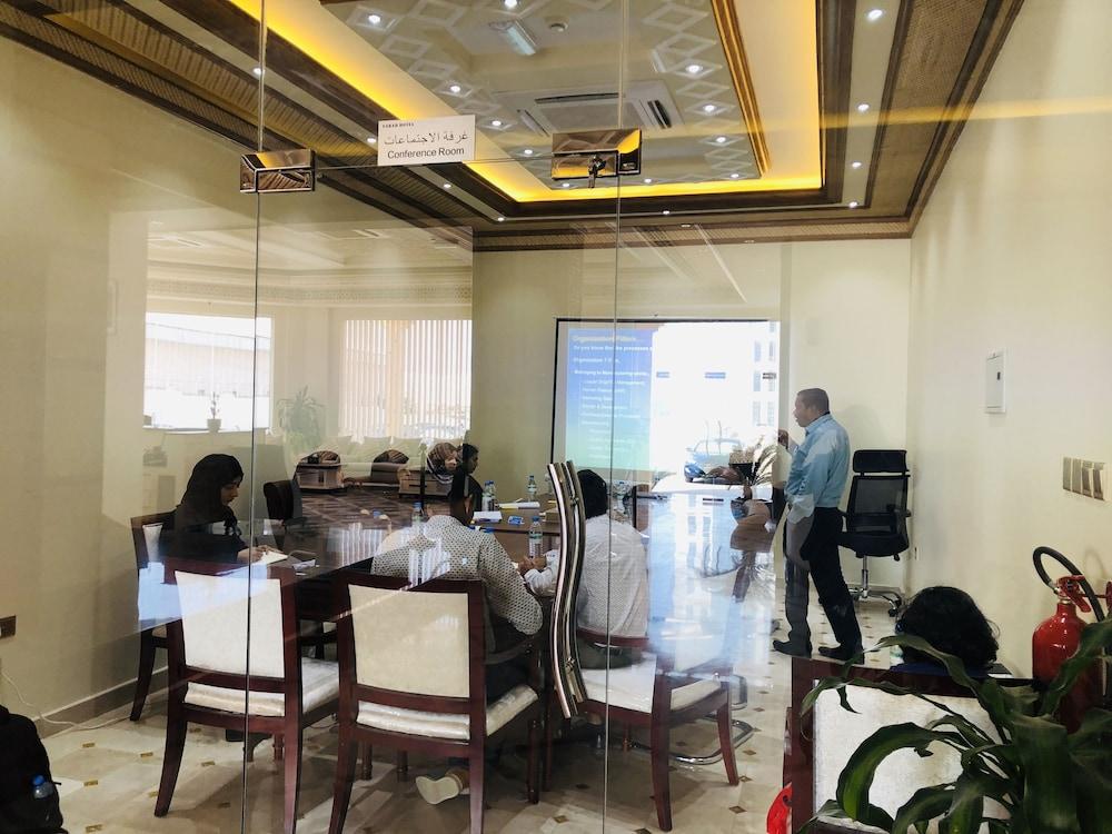 Farah Hotel Apartment Maskat Dış mekan fotoğraf